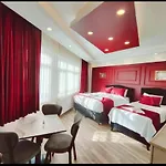 Aparthotel Valentina 4*